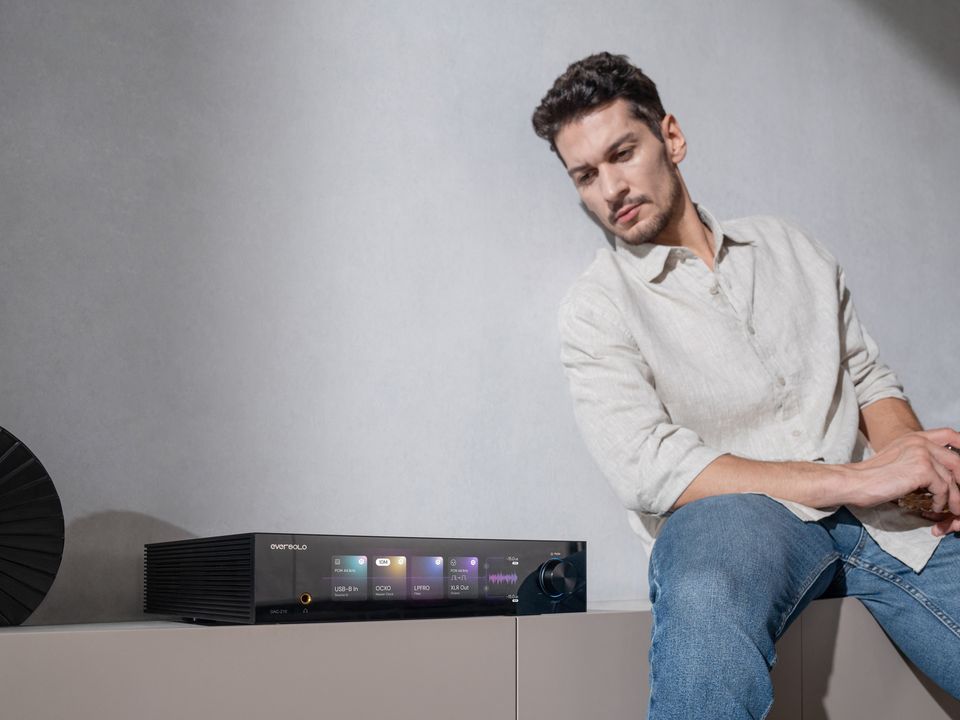 DAC-Z10 Lifestyle Pictures